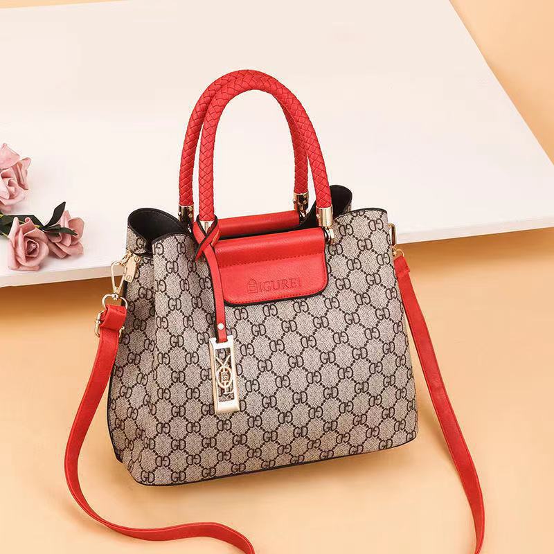 Versatile Fashion One-Shoulder Crossbody Bag